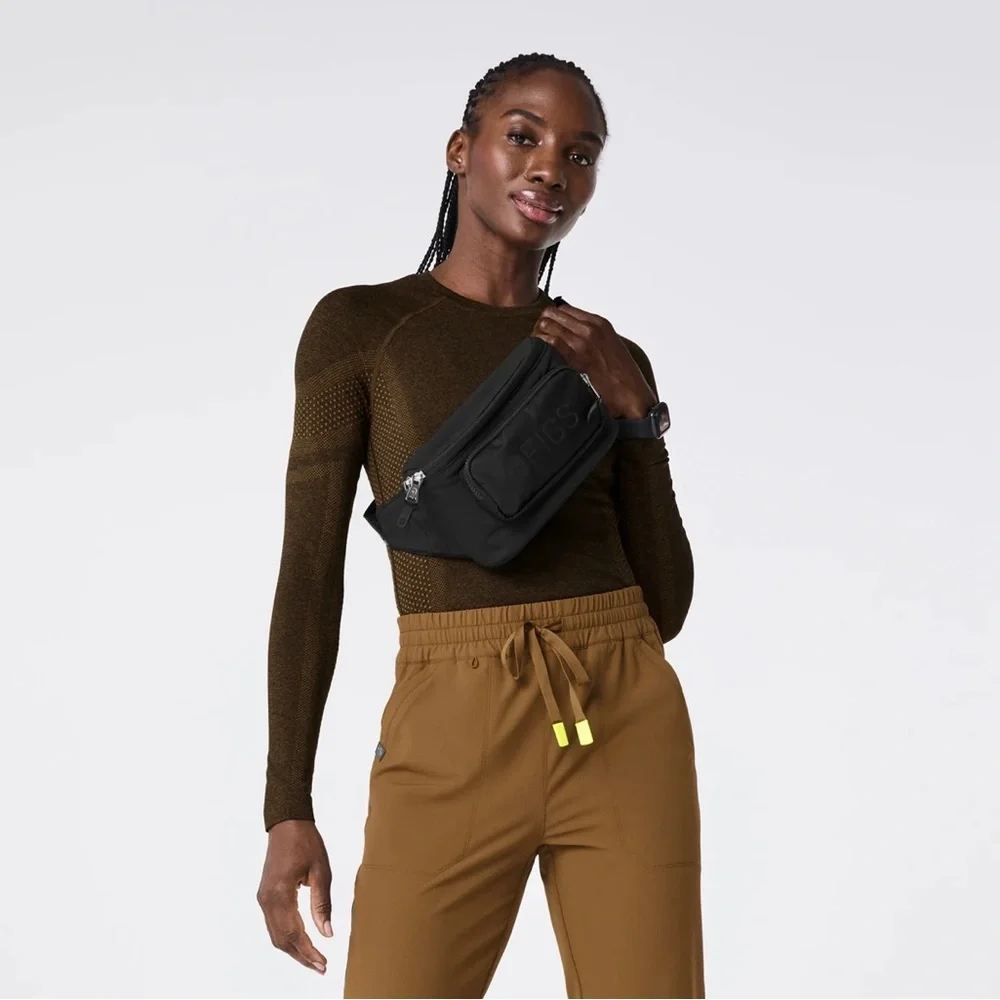 FIGS Indestructible Belt Bag - Picture 8 of 12
